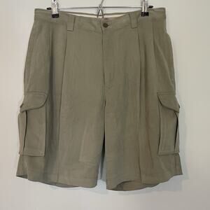Tommy Bahama Silk Cargo Shorts Mens Size 34 Green/Tan Beach Casual Resort‎